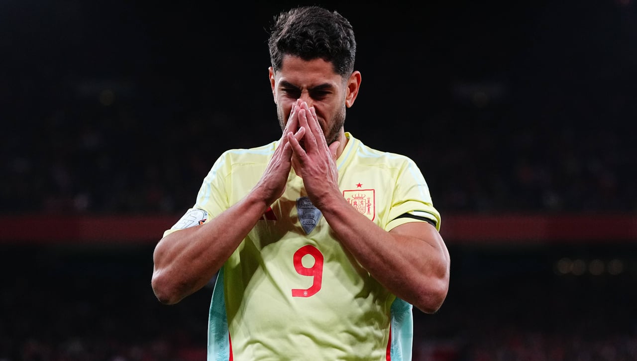 A Ayoze Pérez le sale caro su regreso