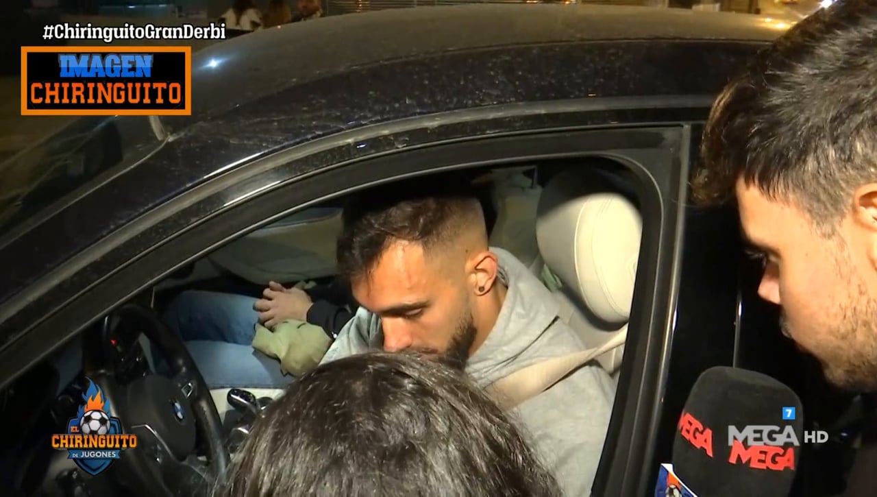 El 'recado' de Borja Iglesias a Monchi: "Los problemas los tiene él solo"