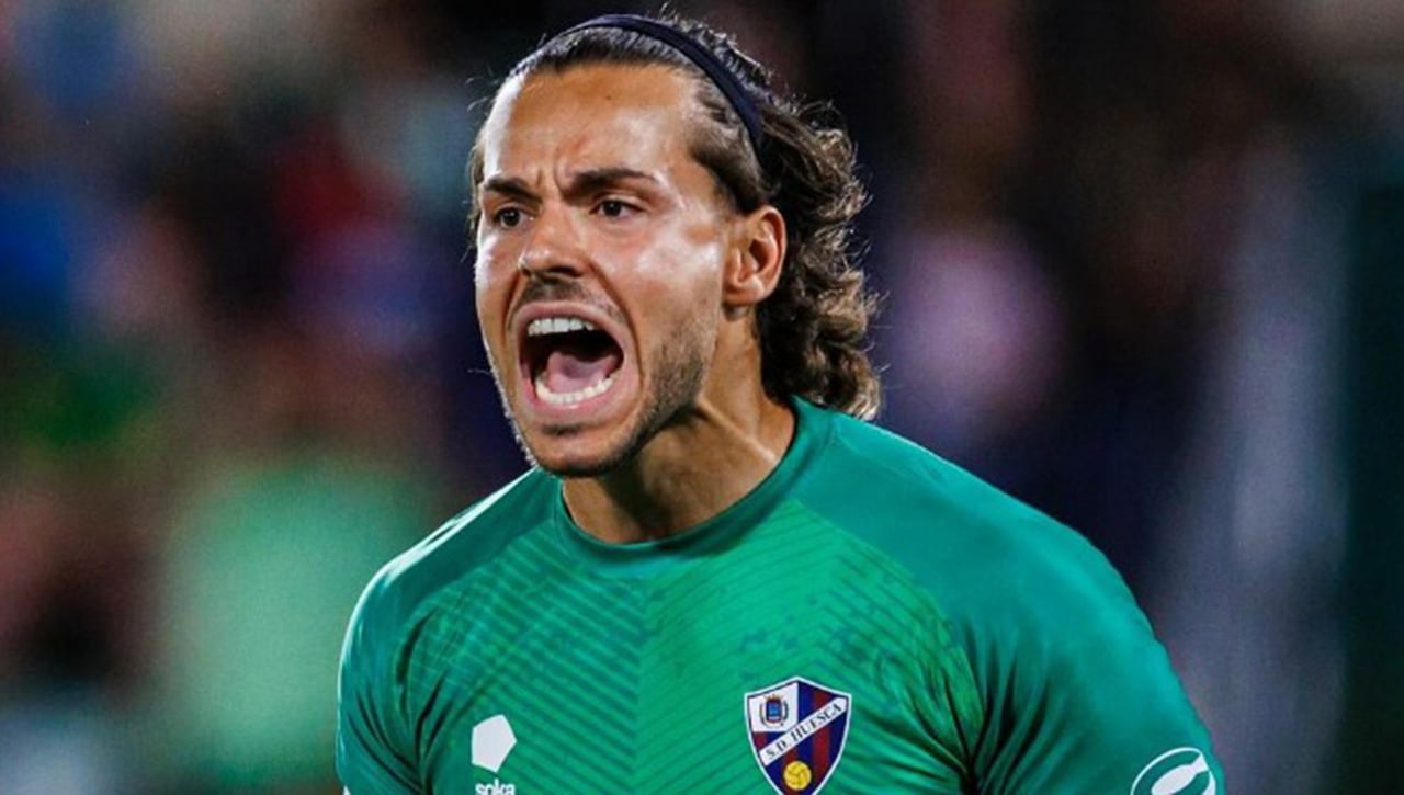 El Sevilla encuentra en Segunda al sustituto de Dmitrovic