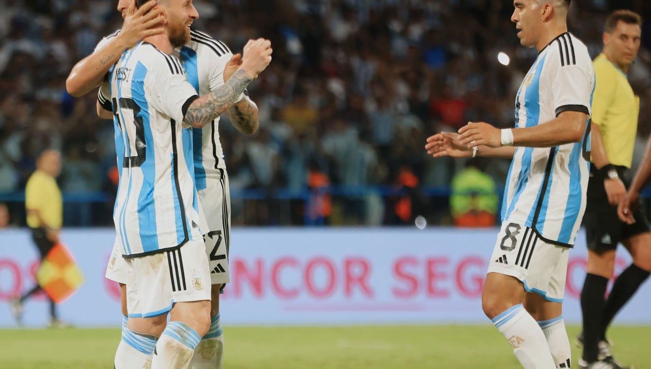 Bono, En-Nesyri, Acuña y Montiel vuelven cargados de minutos