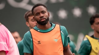Bakambu demuestra su compromiso con el Betis