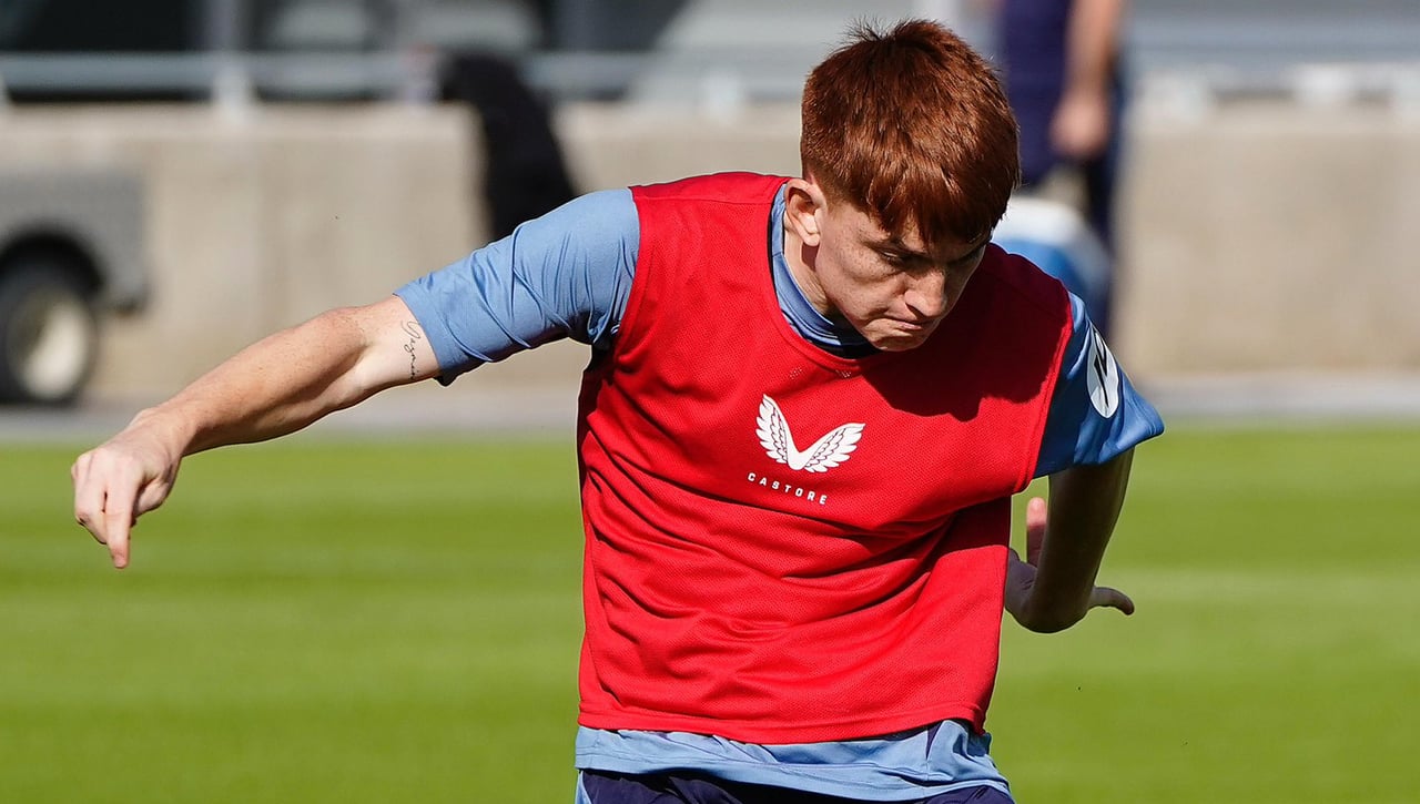 Barco desata un estado de locura en el Sevilla