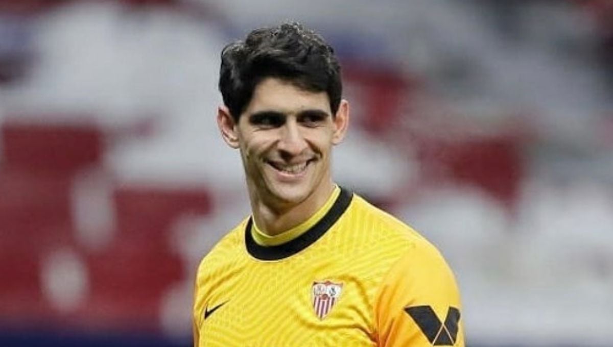 Vuelve a la carga por Yassine Bono