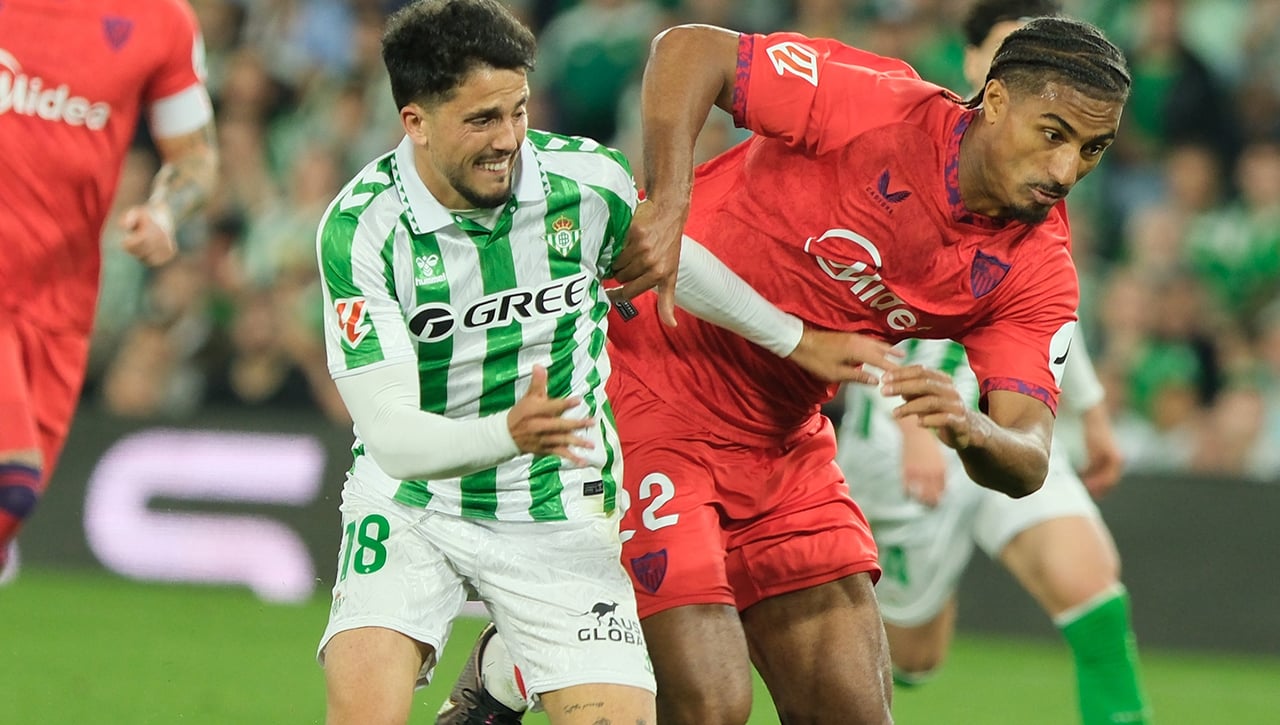 El favor determinante del Betis al Sevilla para evitar el descenso