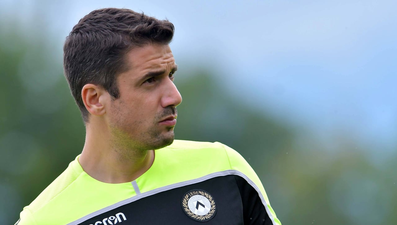 Cerrado el fichaje de Julio Velázquez