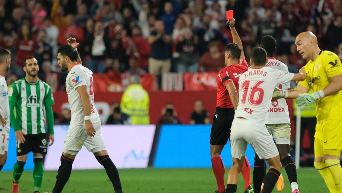 Lo que dice el acta de la entrada de Miranda a Navas y los partidos que le podrían caer