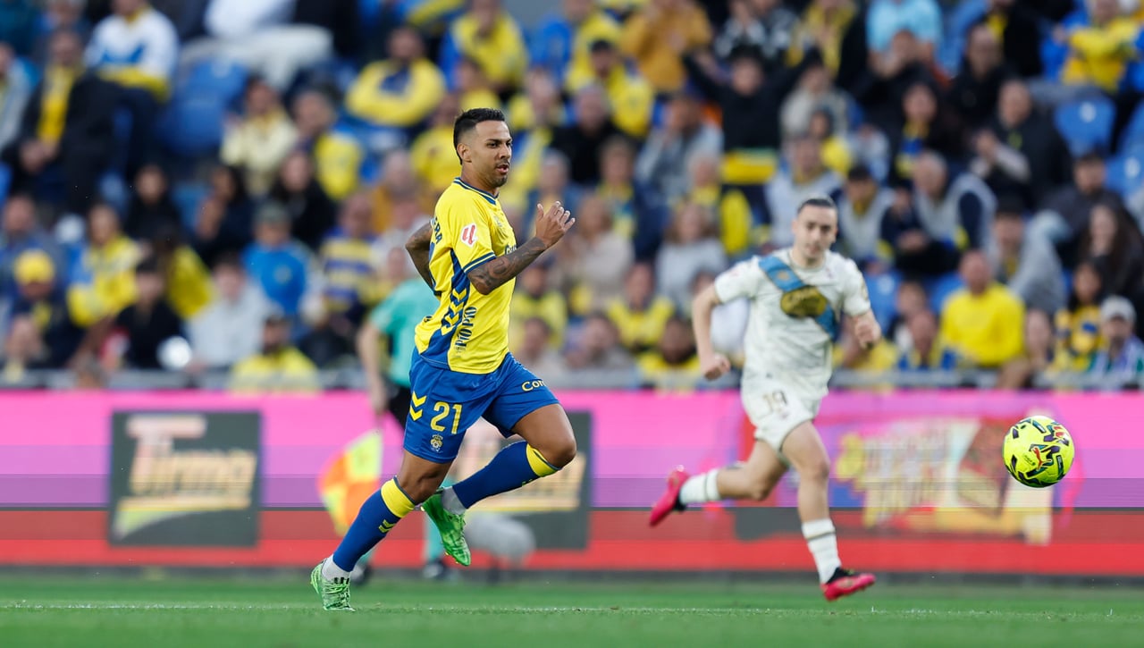 Así queda la clasificación de LaLiga Hypermotion, tras los empates de Almería y Deportivo en la jornada 21 de Segunda división