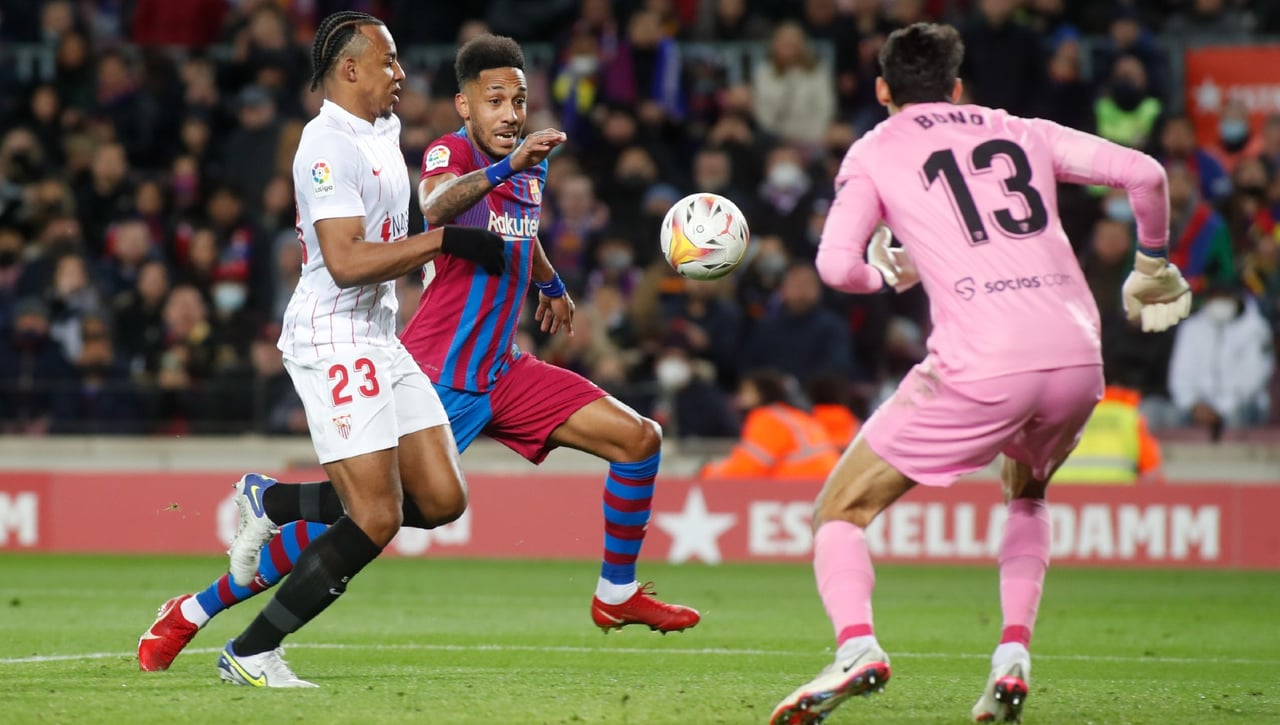 Dónde ver por TV y online el Sevilla FC-Barça: hora y canal