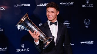 Lando Norris, arrepentido, le pide perdón a Hamilton y Verstappen