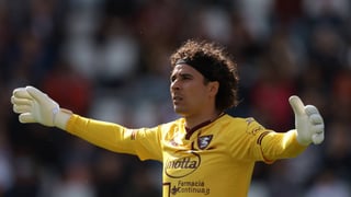 El equipo de Segunda división que rechazó el mítico portero 'Memo' Ochoa 