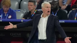 Deschamps, confirmado hasta 2026