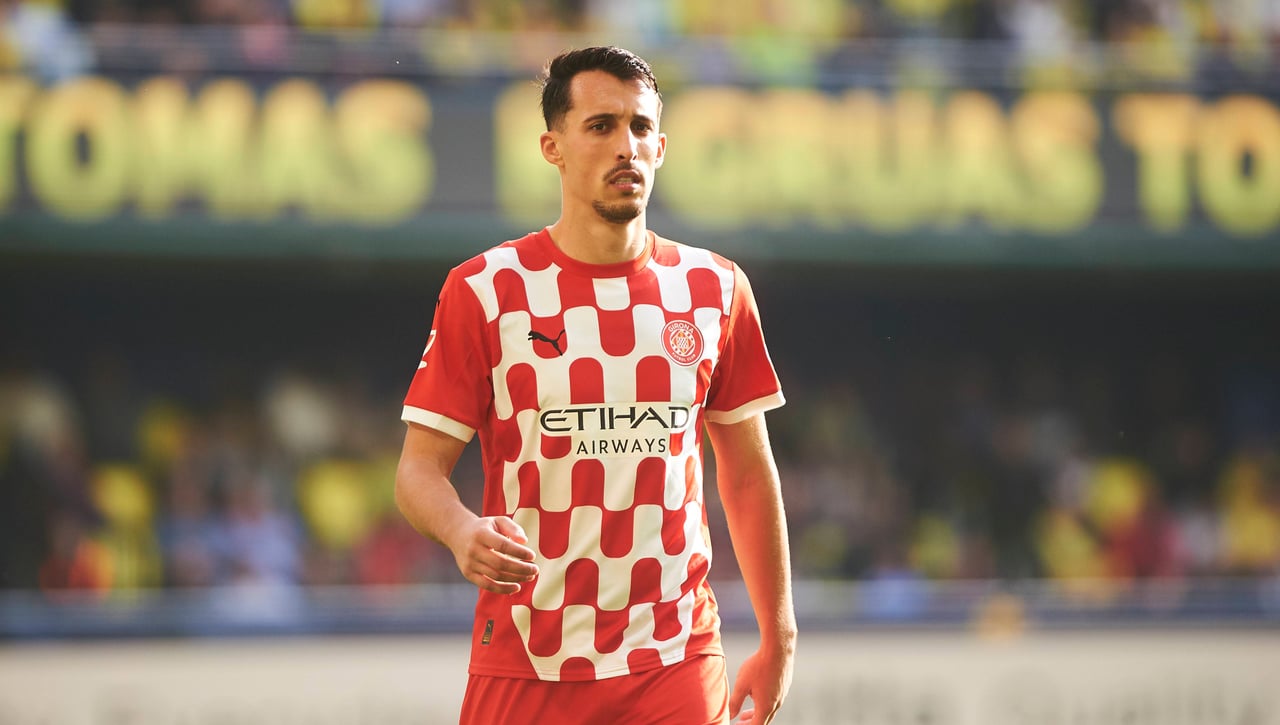 Compás de espera por Bojan Miovski