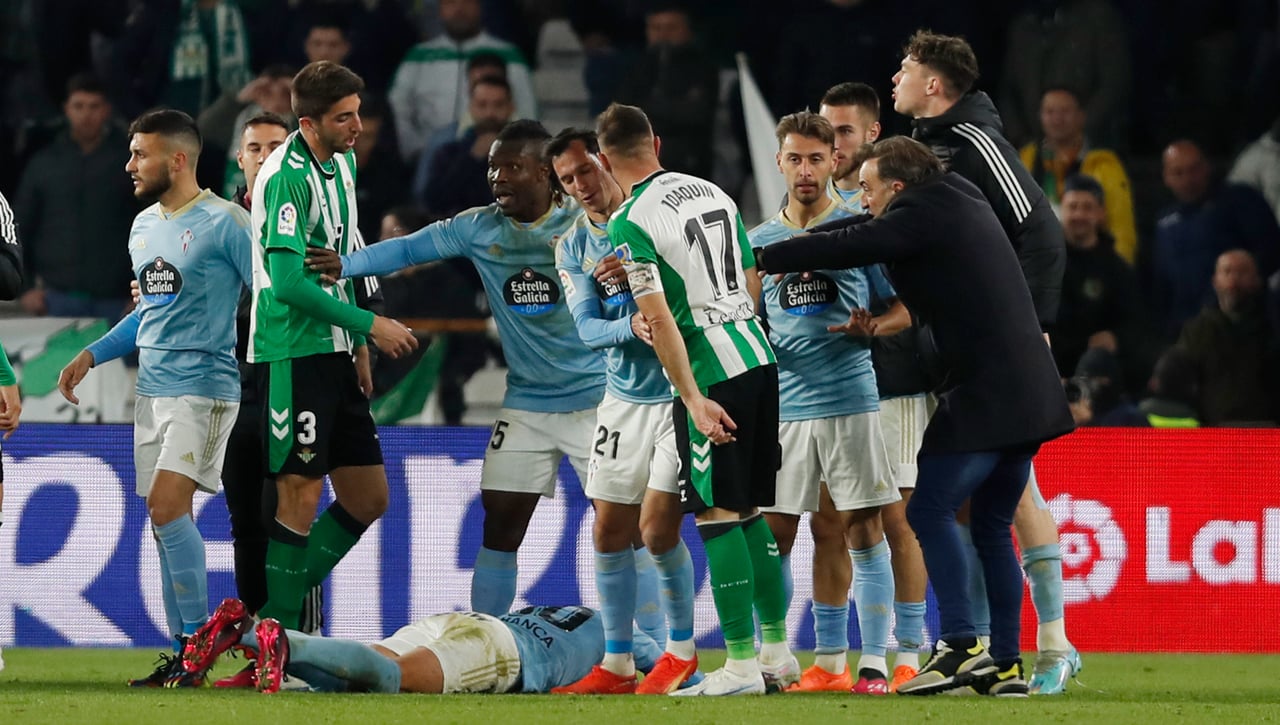 Edgar no se lo explica: "No hay agresión de Luiz Felipe y me extraña que no entre el VAR"