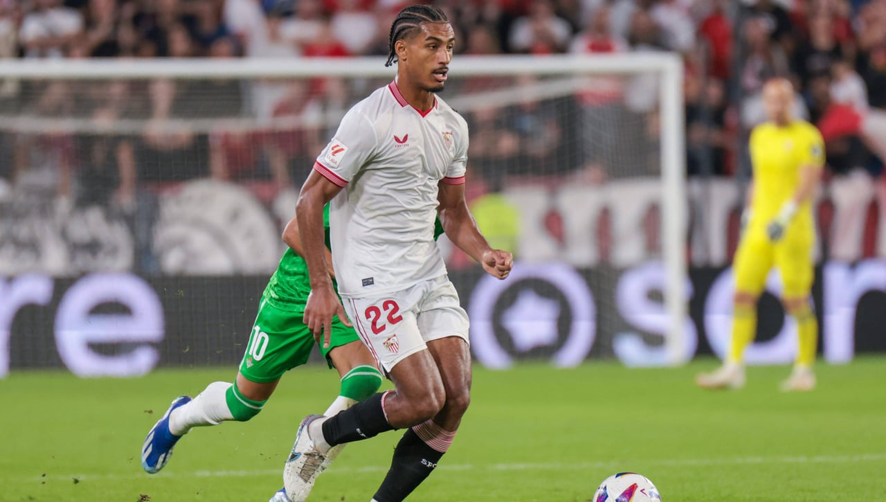 Badé se rinde a Isaac Romero y Sergio Ramos