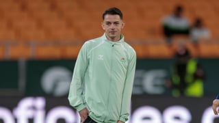 Fidalgo, tras su debut con el Betis: "El ambiente es una locura, se queda corto con lo que me dijeron"