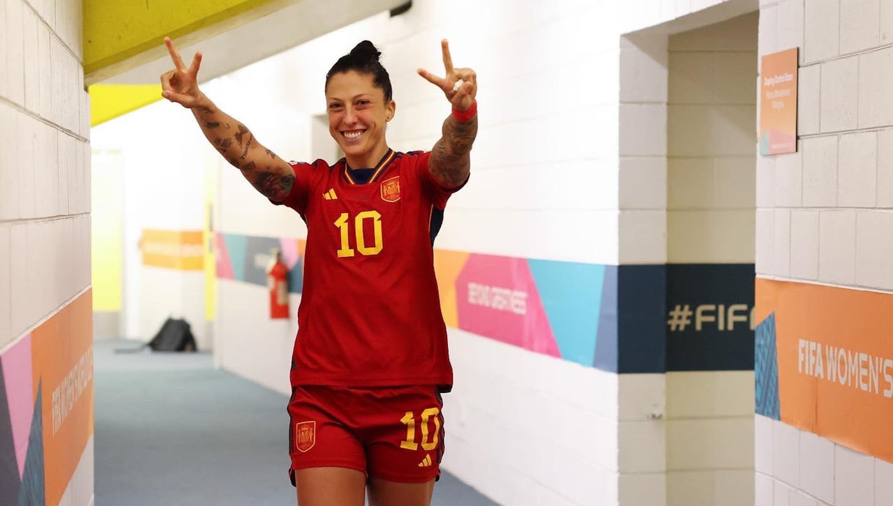 La madre de Jenni Hermoso opina sobre la polémica con Rubiales