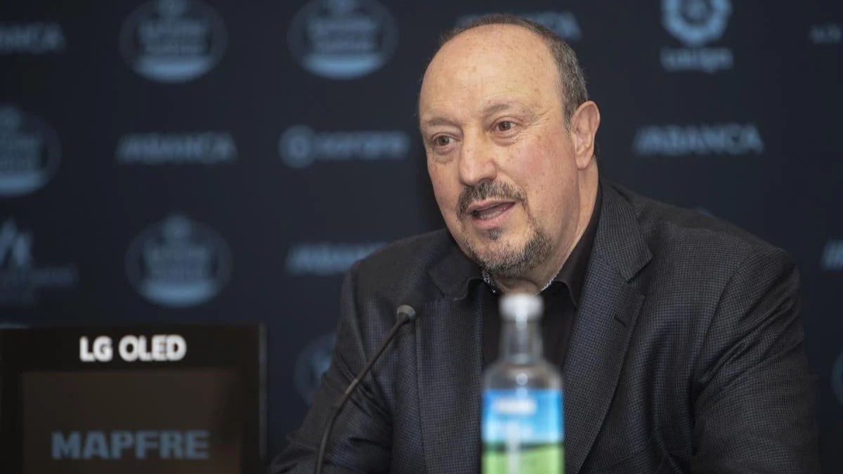 Rafa Benítez le deja deberes a Bamba