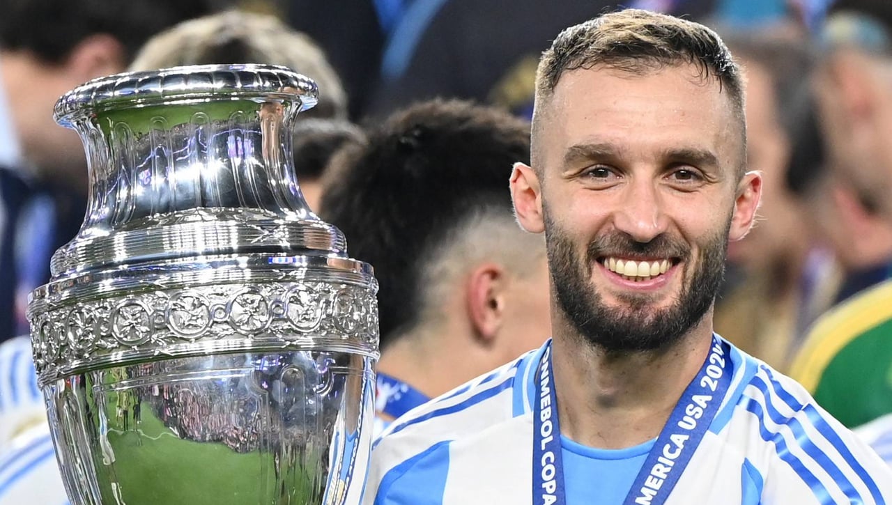 Pezzella se muerde la lengua