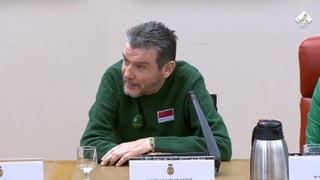 Unzué no se muerde la lengua en el congreso y atiza a los diputados; el vídeo se hace viral