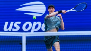 Jannik Sinner acusa su problema en el US Open