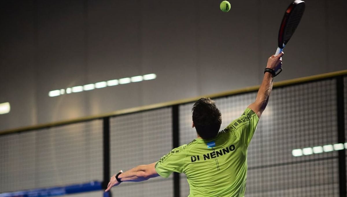 Qué es la bandeja en pádel