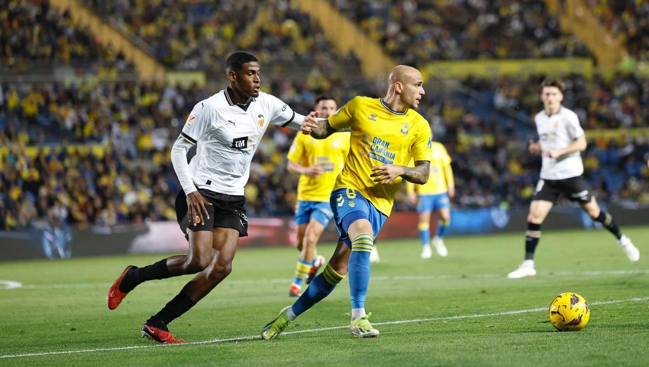 Valencia - Las Palmas: horario, canal y dónde ver en TV y online hoy el partido de LaLiga EA Sports