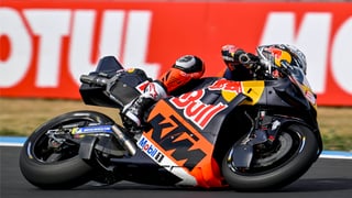 Pedro Acosta toca fondo y evita la tragedia de milagro