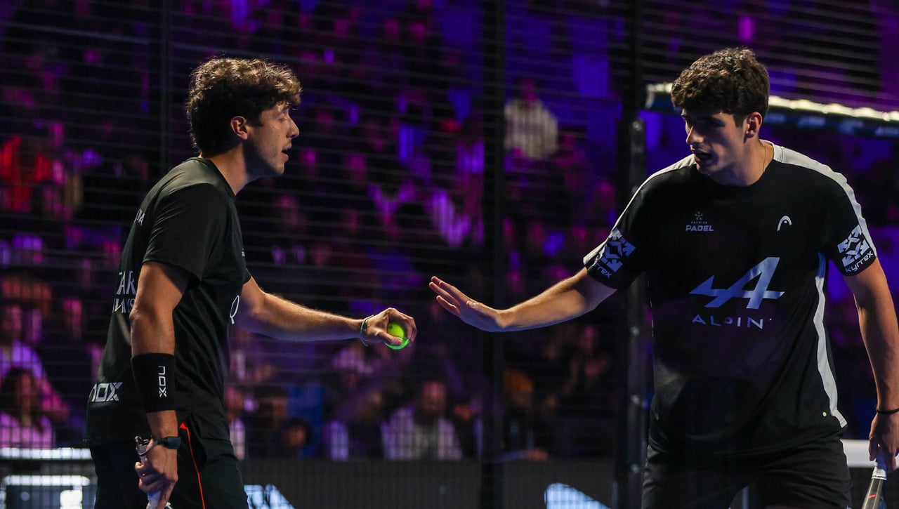 Coello y Tapia avanzan con paso firme en Qatar