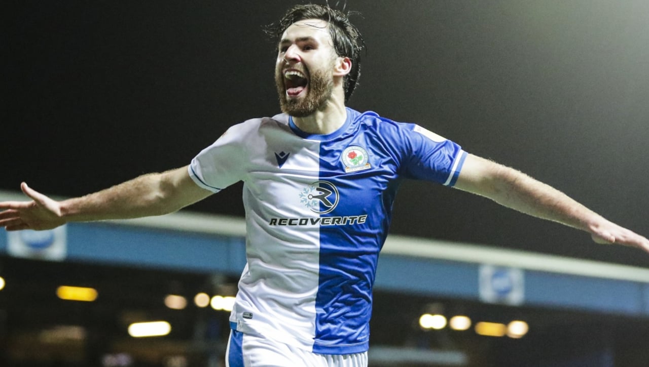 Desde Inglaterra desvelan el plan del Sevilla por el 'killer' Brereton Díaz