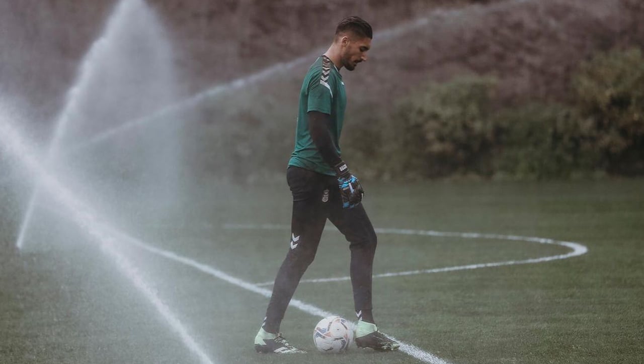 Cal y arena para Álvaro Valles: "La vida está llena de decisiones arriesgadas"