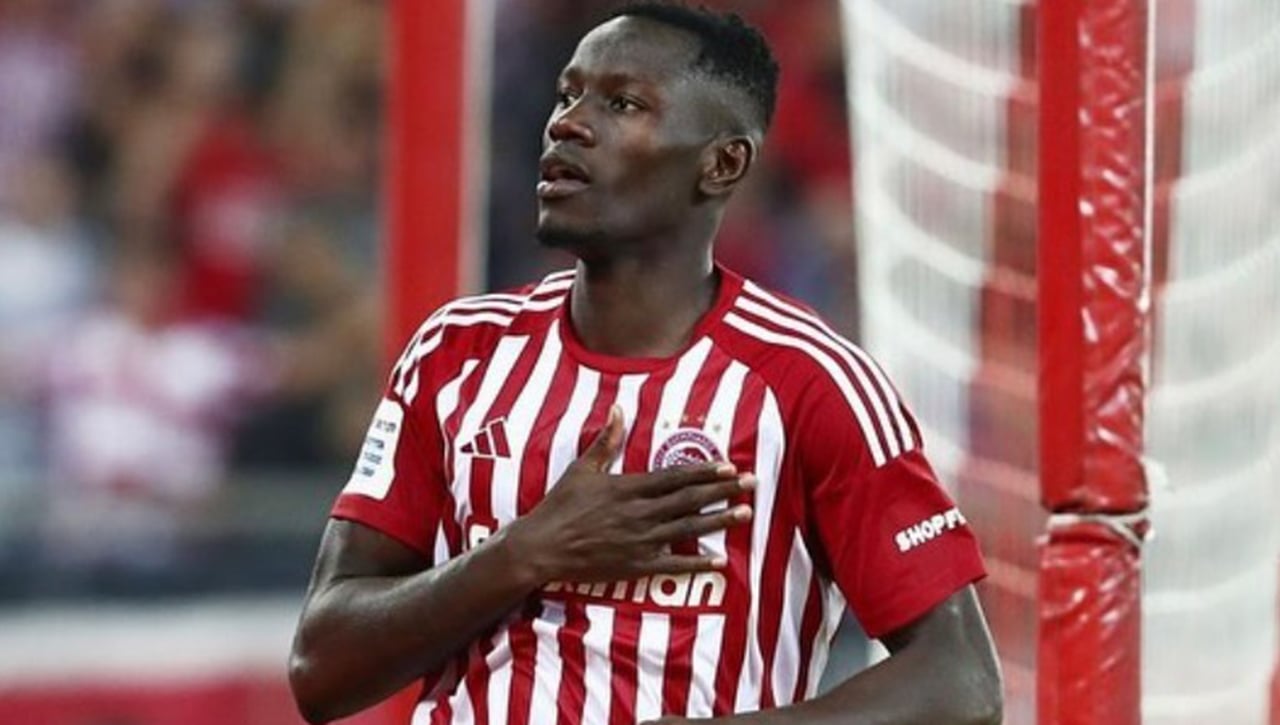 Su club lo castiga y el Sevilla remonta posiciones para ficharlo gratis  