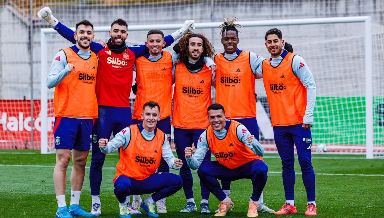 La portada de ESTADIO Deportivo para el viernes 15 de noviembre de 2024