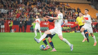 La suerte de los internacionales béticos: los empáticos Regragui y De la Fuente, el 'jartible' Yakin y el cumplidor Gordo