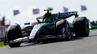 Hamilton avisa en Monza y lo de Carlos Sainz ya no es casualidad