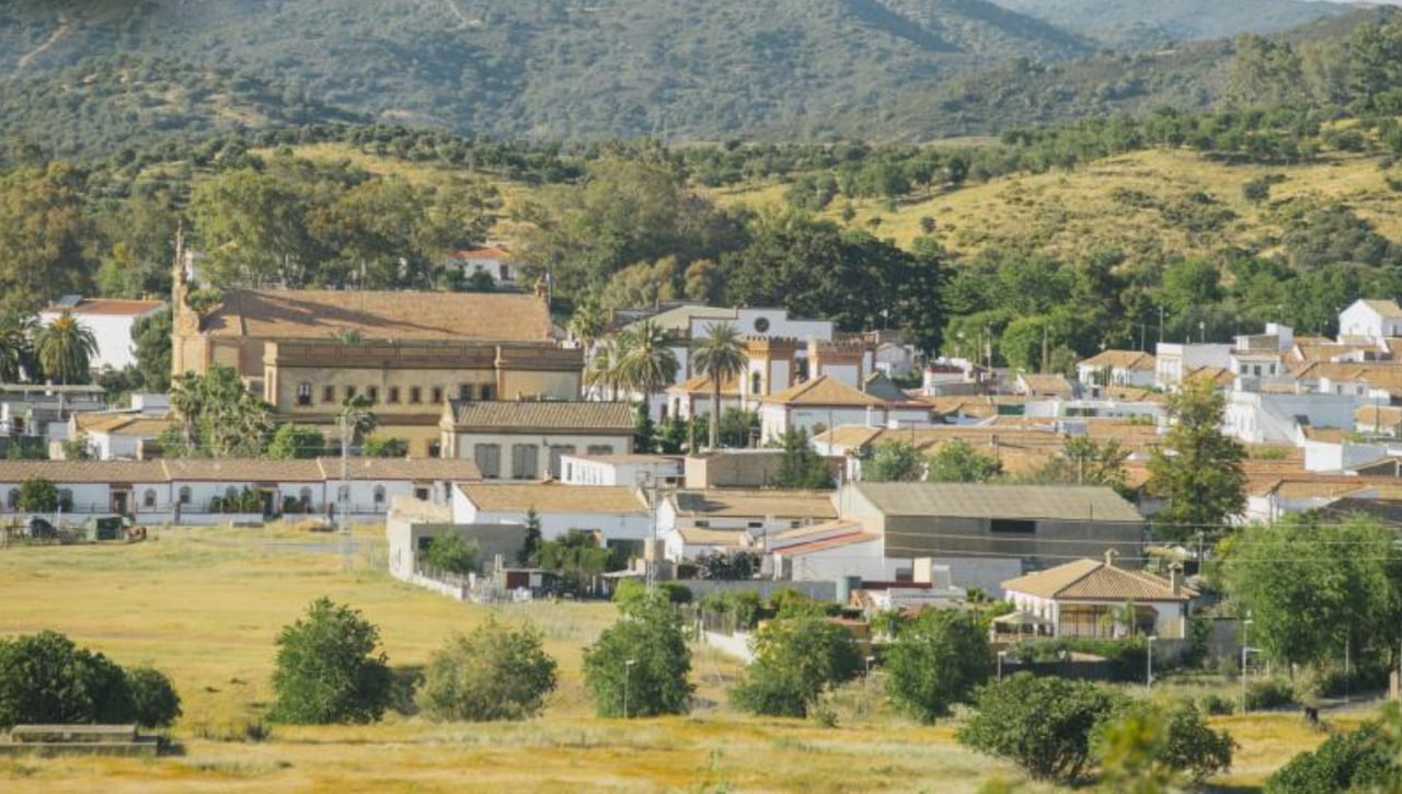 El pueblo de Sevilla con casas de 100 metros cuadrados y por 50 mil euros