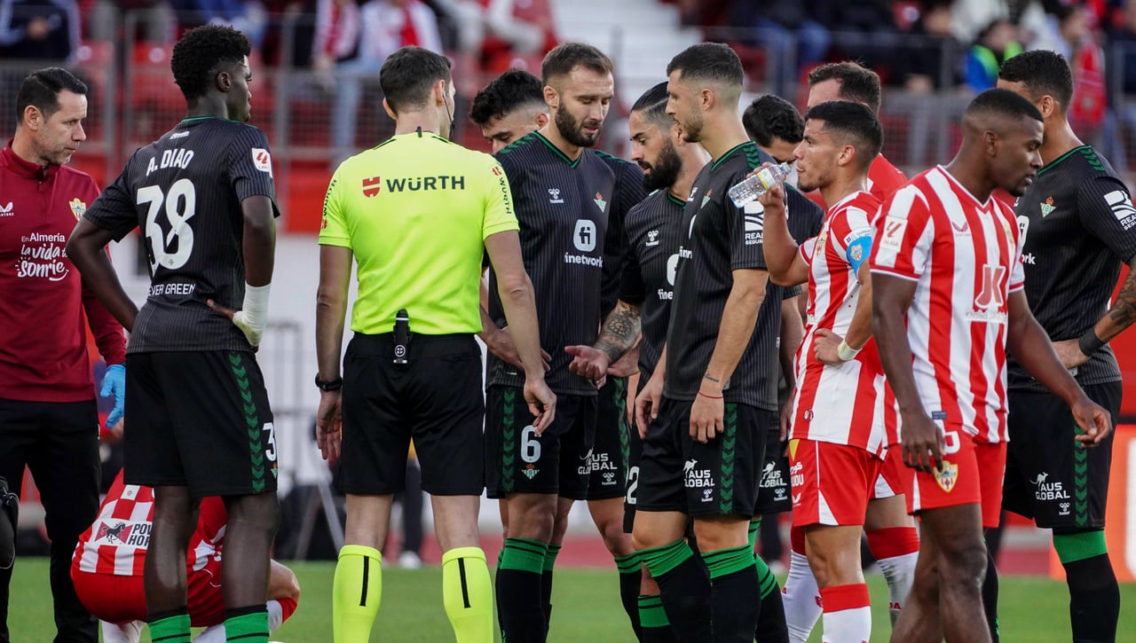 Bellerín se reencuentra con Muñiz Ruiz contra el mismo equipo