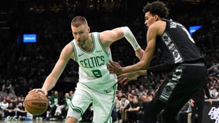 Porzingis con Wembanyama, una opción real