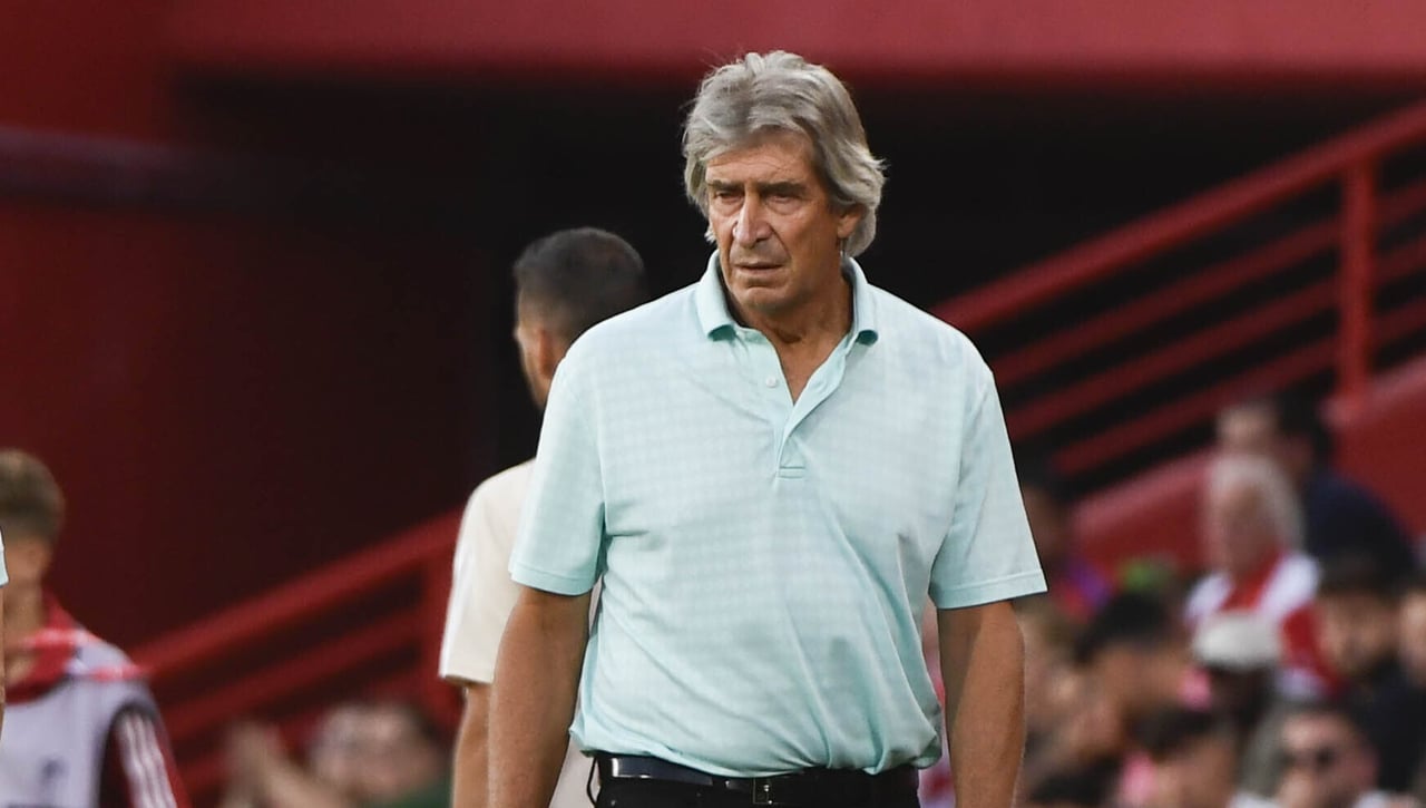 Pellegrini revela cinco bajas en el Betis contra el Hernán Cortés y se muestra ambicioso