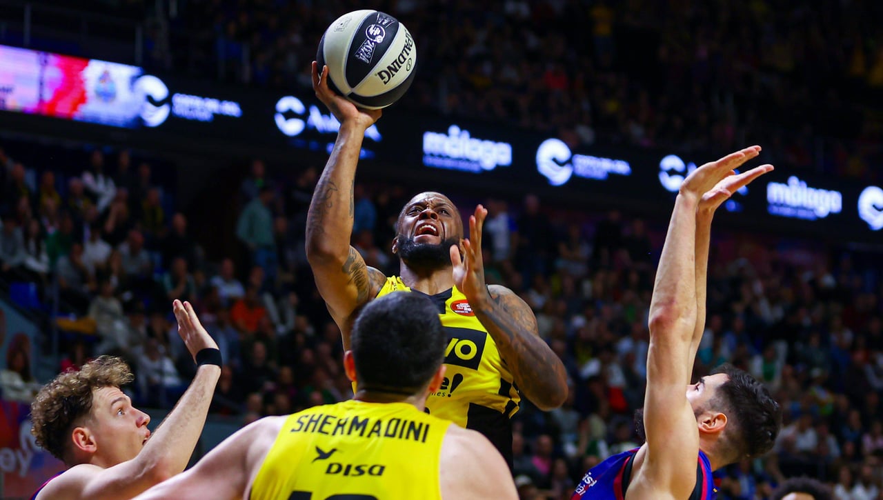 El Canarias se coloca líder a la espera de los 'grandes'