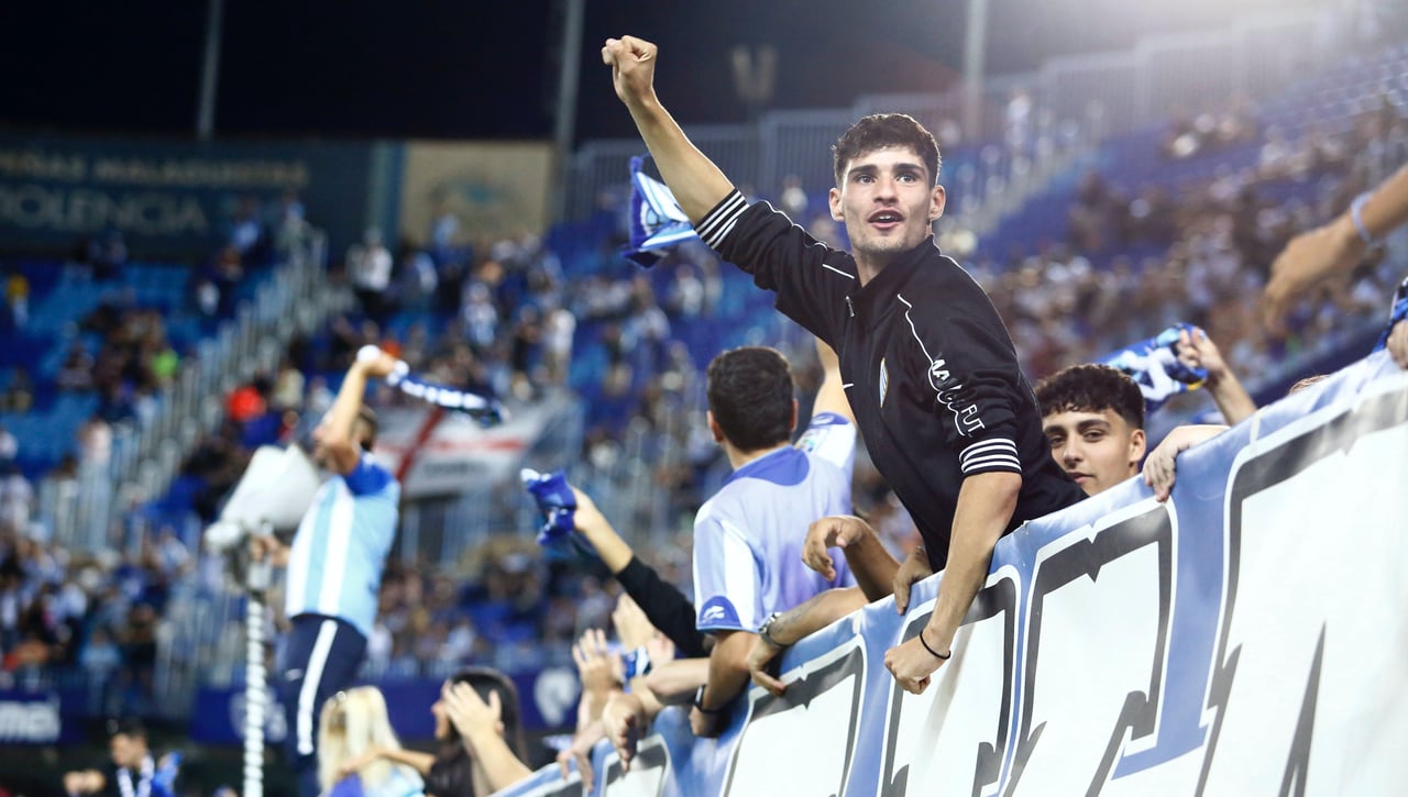 El malaguismo se vuelca y cuelga el 'no hay billetes' para Albacete