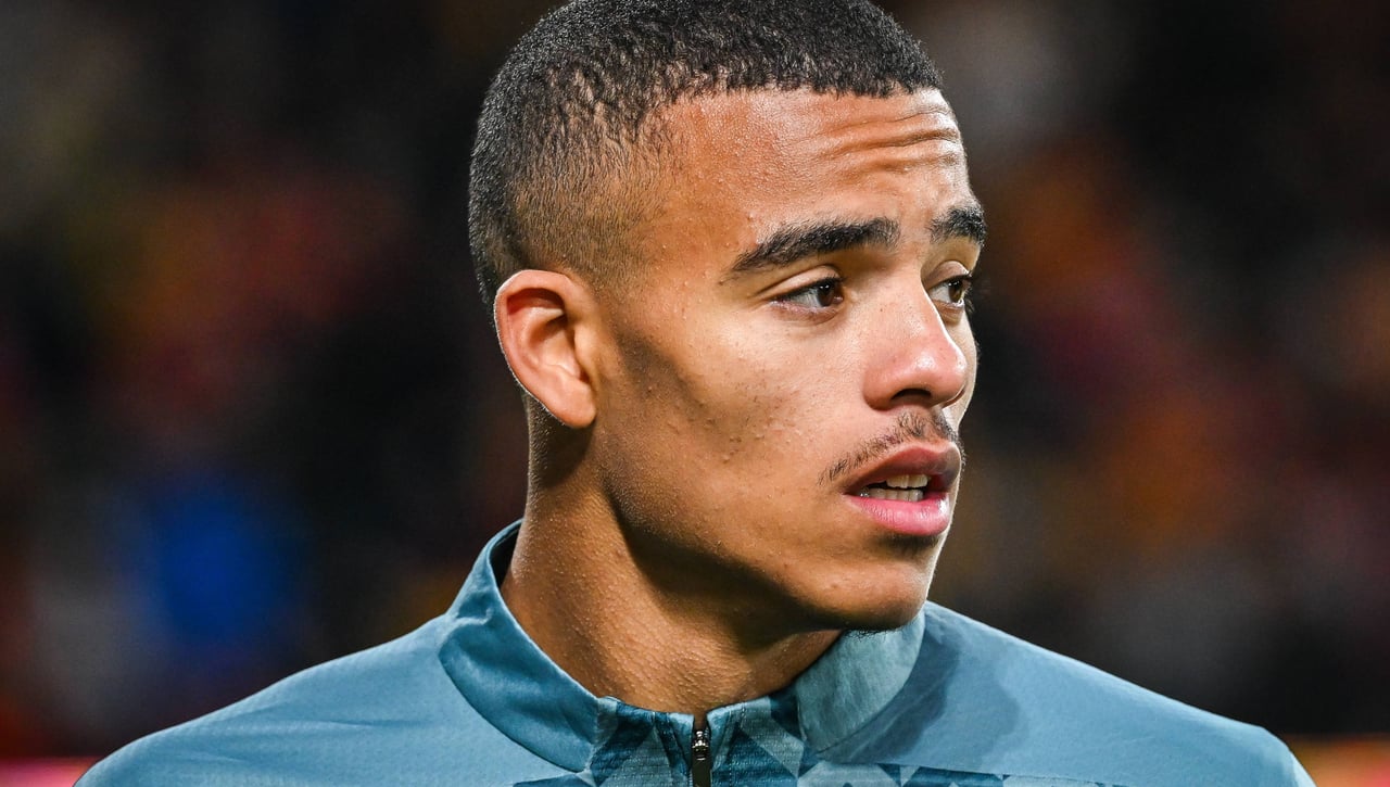 Quieren fuera a Greenwood