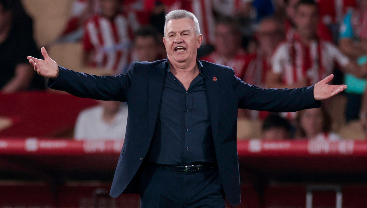 Javier Aguirre le sigue dando vueltas al Sevilla antes de visitar al Cádiz