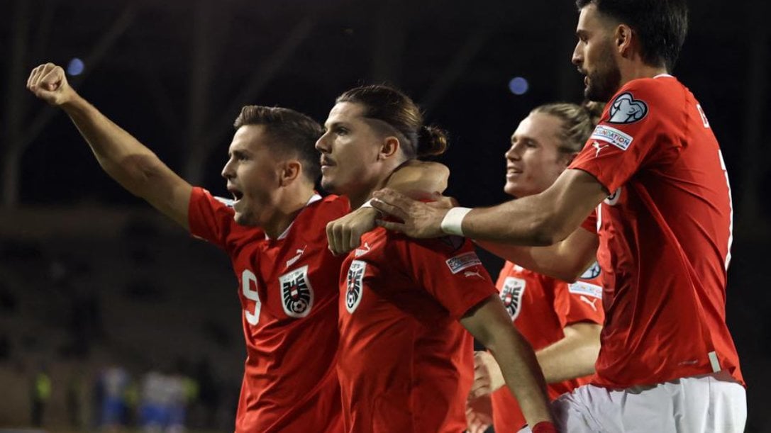 Una nueva selección clasificada para la Eurocopa y otro festín de Cristiano