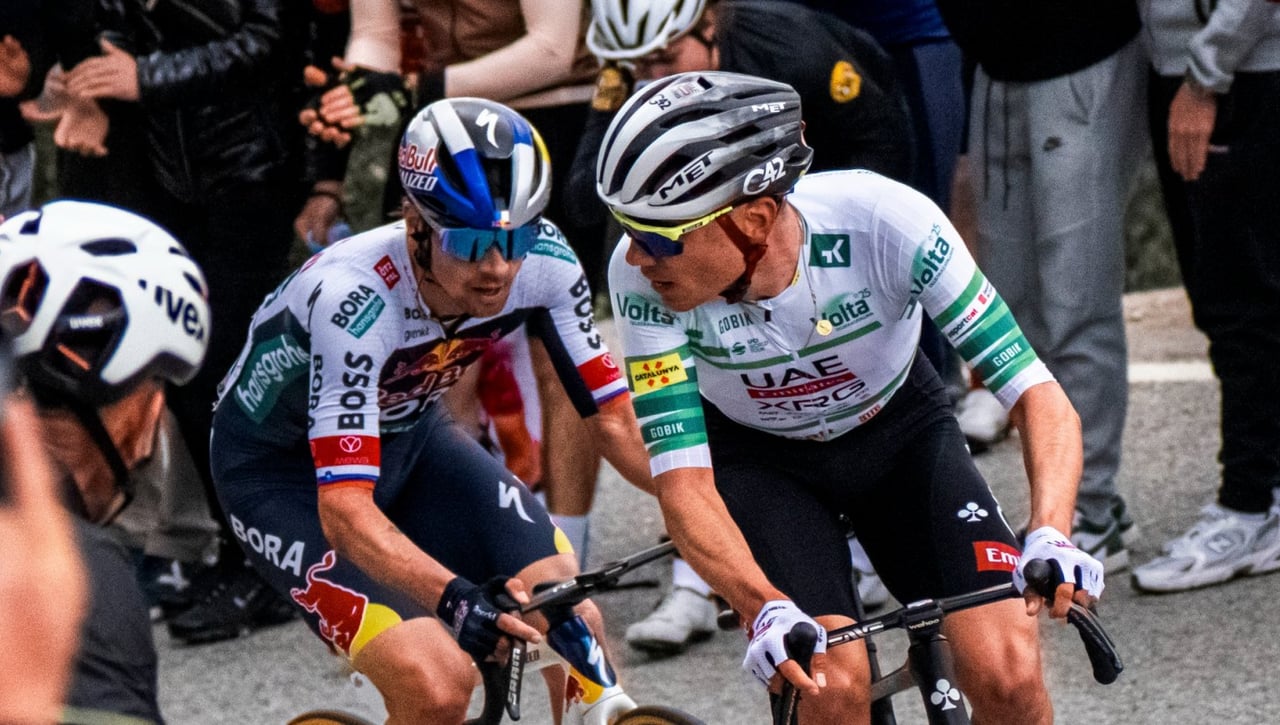 Juan Ayuso alza la voz y señala a Roglic