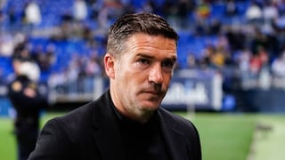 El Real Oviedo destituye a Luis Carrión