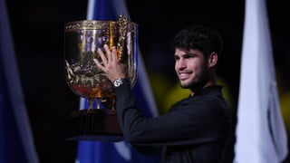 Carlos Alcaraz renuncia a su título para evitar a Jannik Sinner