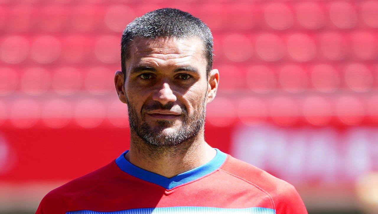 Jorge Molina se despide del Granada con este emotivo vídeo