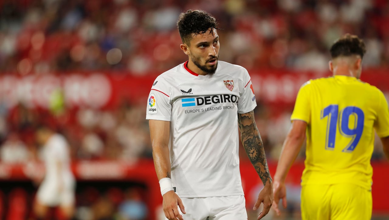 El primer paso para la continuidad de Alex Telles en el Sevilla