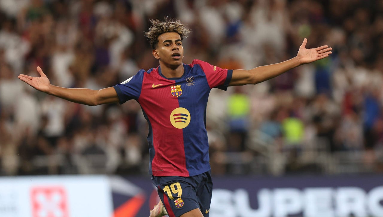 Real Madrid 2-5 FC Barcelona: Repaso de Flick a Ancelotti para levantar su primer título con el Barça