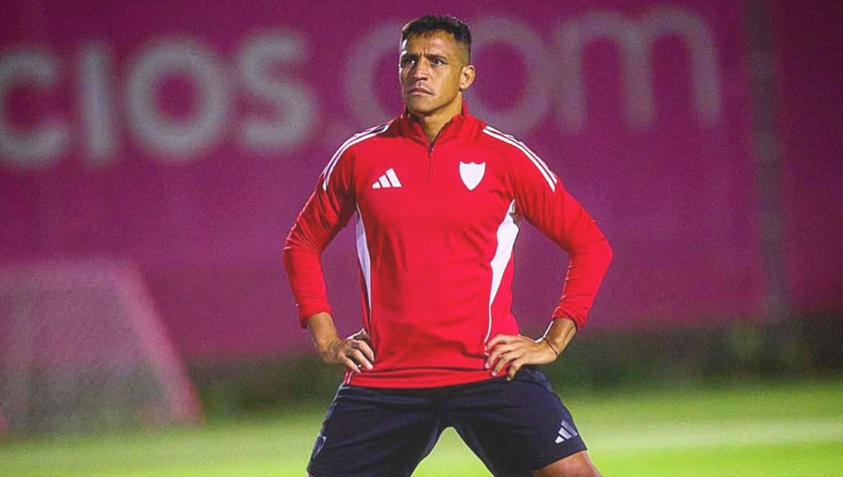 La lucha contrarreloj de Alexis Sánchez: el delantero del Sevilla fija la mirada en el derbi contra el Betis